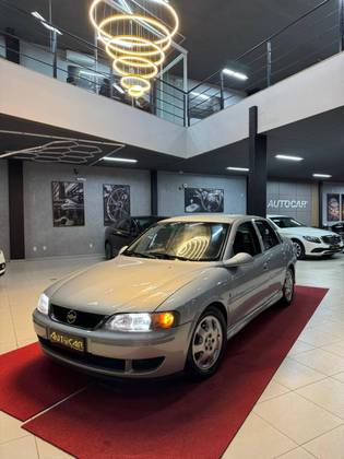 CHEVROLET VECTRA 2.0 MPFI CD 8V GASOLINA 4P MANUAL